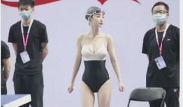 美女游泳视频,美女畅游碧波之中